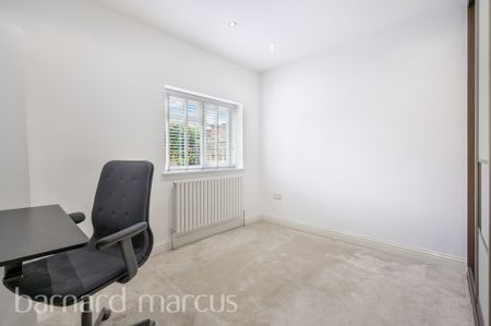 Horn Lane, . - Photo 3