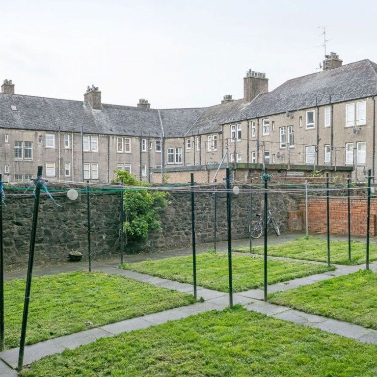 GL Park Avenue, Dundee - Photo 1