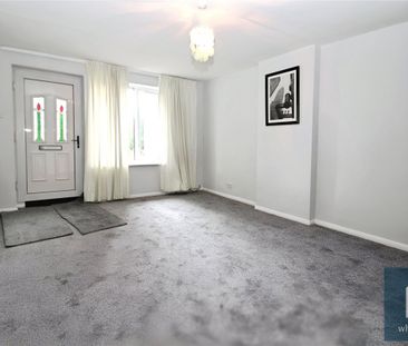 Beverley Garth, Ackworth, Pontefract, WF7 - Photo 3