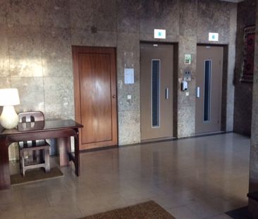 Simpático Apartamento T2 para Arrendamento no Porto - Photo 3