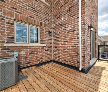 For Lease - 440 Remembrance Road, Brampton, Ontario - Photo 2