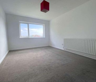 Raymond Close, Seaford, BN25 - Photo 4