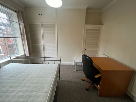 Dudley Street, The Groves - P1652 - Photo 3