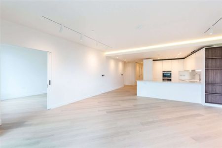 A fantastic 3 bedroom apartment in the iconic Television Centre development with secure, underground parking. - Photo 3