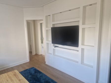 6-Zimmerhaus mit 3 Küchen zu vermieten, ideal zum Wohnen und Arbeiten - Photo 2