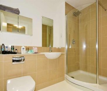 High Road, Buckhurst Hill, IG9 - Photo 6