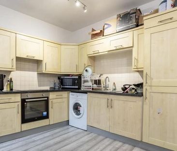 1 bedroom apartment to rent - Photo 4