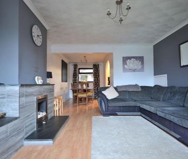 3 bedroom semi-detached house to rent - Photo 2