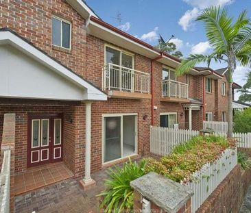 2/9 View street, 2067, Chatswood Nsw - Photo 1