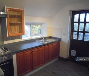 1 bedroom flat to rent - Photo 6