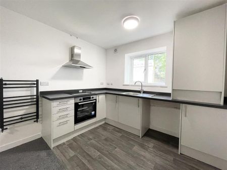 1 bedroom flat to rent - Photo 4