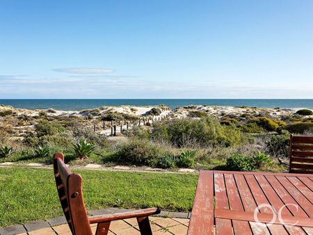 Open the Door to Coastal Living - Photo 5