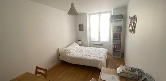 Location Appartement 1 pièce 26m² POITIERS 86000 - Photo 2