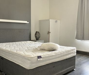 3 Bed End Terrace, Acanthus Road, L13 - Photo 3