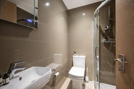 2 bedroom flat to rent - Photo 3