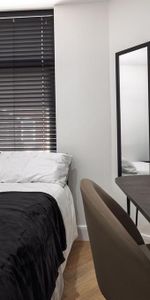 6 bedroom house to rent - Photo 3