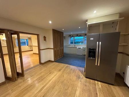 2 bedroom semi-detached house to rent - Photo 4