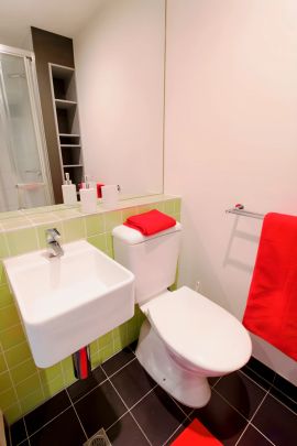 24 Barkly Place, Melbourne - Photo 1