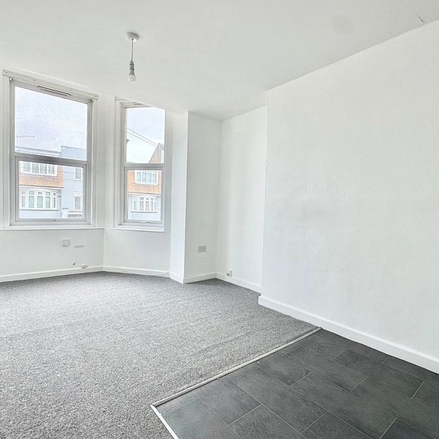 Surrey Road, Margate, CT9 2LA, Kent - Photo 1