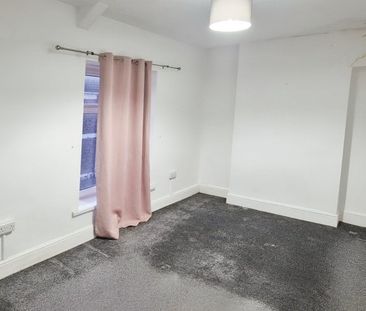 Gwendoline Street, PORT TALBOT - Photo 5