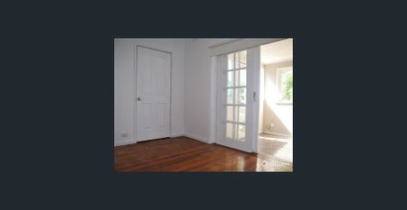 Charming Family Home in a Prime St Albans Location - Photo 5