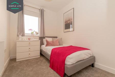 3 bedroom terraced house to rent - Photo 5