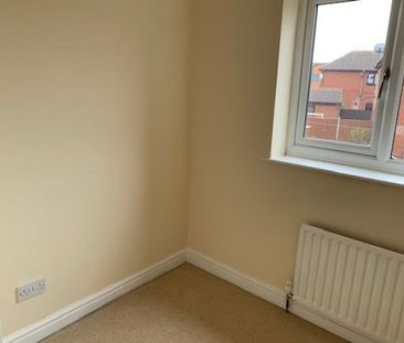 2 bedroom House To Let - Photo 3