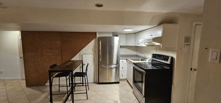 For Lease - 74 argyle Street, Toronto, Ontario - Photo 2