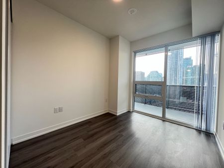 For Lease - 138 Downes Street Unit# 2111, Toronto, Ontario - Photo 3