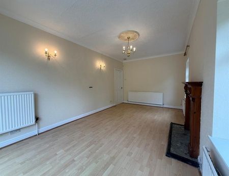 4 Bedroom Detached To Let - Photo 4