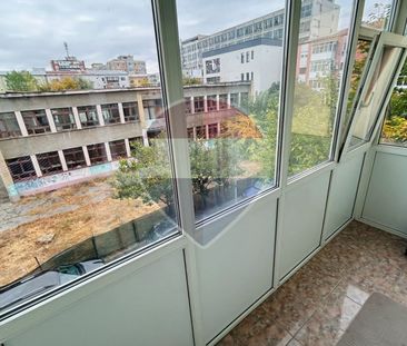 Apartament etajul 2 zona 1 Mai - Fotografie 4