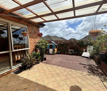 3 Bedrooms on Espalier Dr - Photo 5