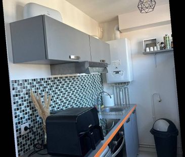 Appartement lumineux avec terrasse - Photo 3