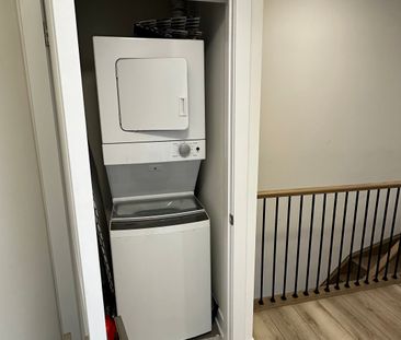 For Lease - 2 Phelps Lane Unit# 9, Richmond Hill, Ontario - Photo 1