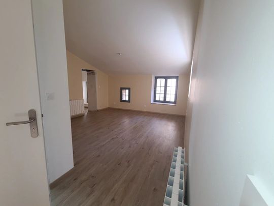 Location Appartement 3 pièces 74 m2 à Romans-sur-Isère - Photo 1