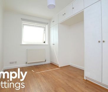 1 Bed property for rent - Photo 2