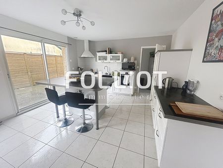 A louer : Maison 4 Pièces La Chapelle St Aubert - Réf.2113CV - Photo 4