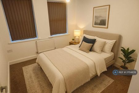 2 bedroom flat to rent - Photo 2