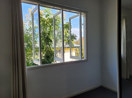 Strathpine - Photo 4