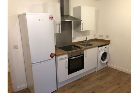 1 bedroom apartment to rent - Photo 4