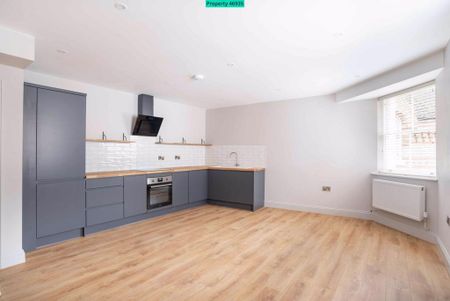 2 bedroom flat to rent - Photo 4