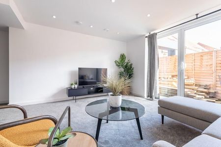 Bishop Lane - Photo 2