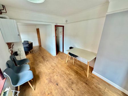 Trix Road, Norwich - Photo 4