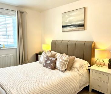 3 bedroom terraced house to rent - Photo 3