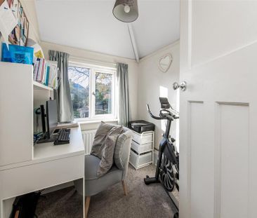 3 bedroom semi-detached house to rent - Photo 6