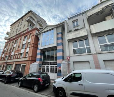 Location Appartement 1 pièce 36m² TOULOUSE 31400 - Photo 2