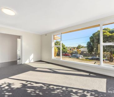 FAMILY FRIENDLY IN NEWSTEAD - Photo 3