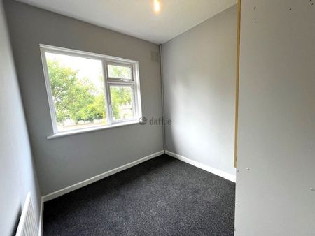 House to rent in Dublin, Clondalkin - Photo 3