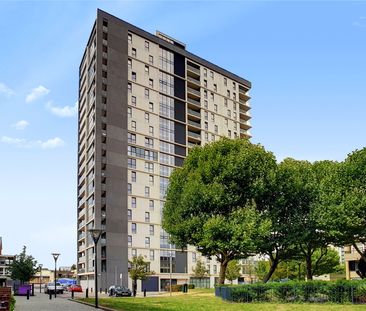 Panoramic Tower, Hay Currie Street E14 - Photo 4