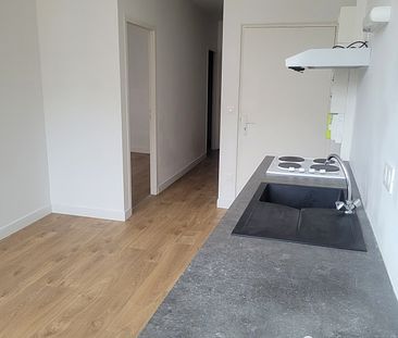 Appartement 2 pièces de 48 m² à Chauny (02300) - Photo 2